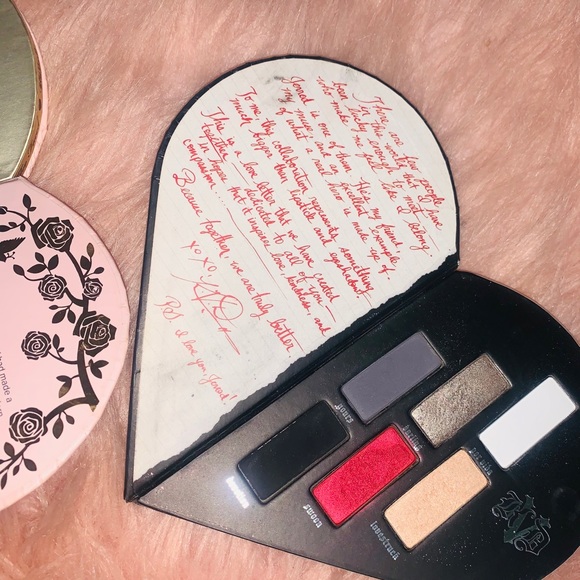 Too Faced Cosmetics - Picture 5 of 6